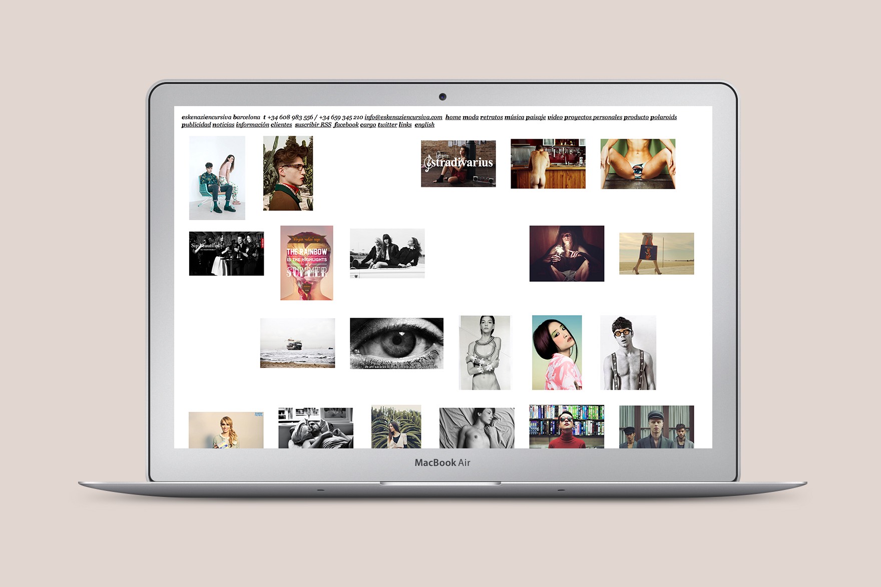 Disseny de la p&agrave;gina d'inici del web d'ESKENAZIENCURSIVA. Inclou diferents miniatures de projectes de fotografia. Web dissenyada per l'estudi de comunicaci&oacute; i marca Esiete i programada per sevenap.