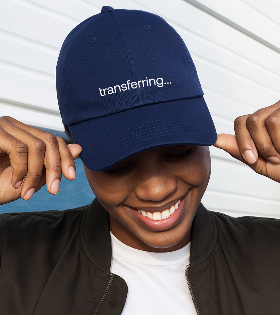 noi contemporani amb samarreta d'Altras