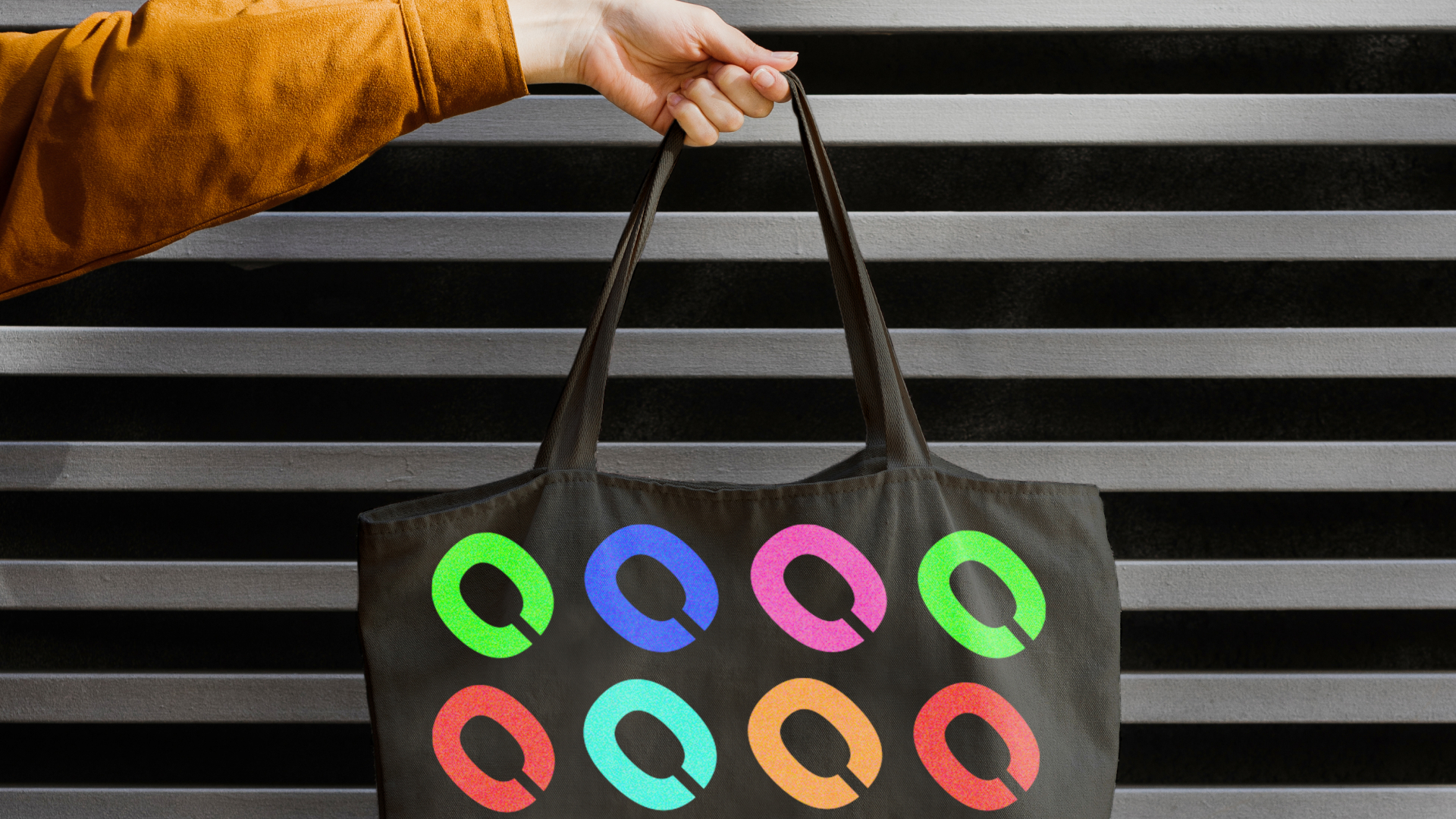 CUGAT MÈDIA / DISEÑO GRÁFICO