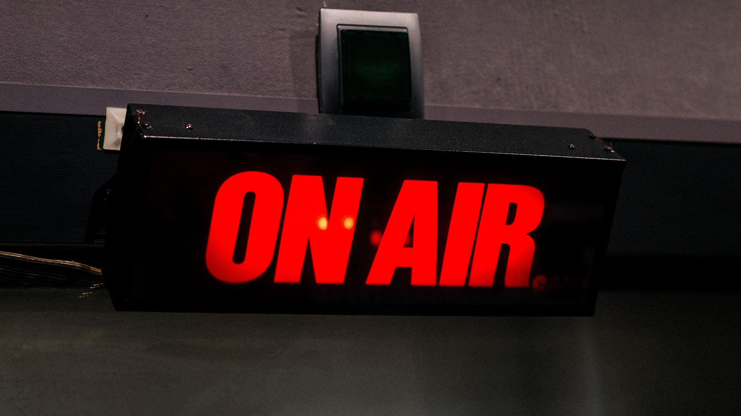 CUGAT M&Egrave;DIA / GRAPHIC DESIGN