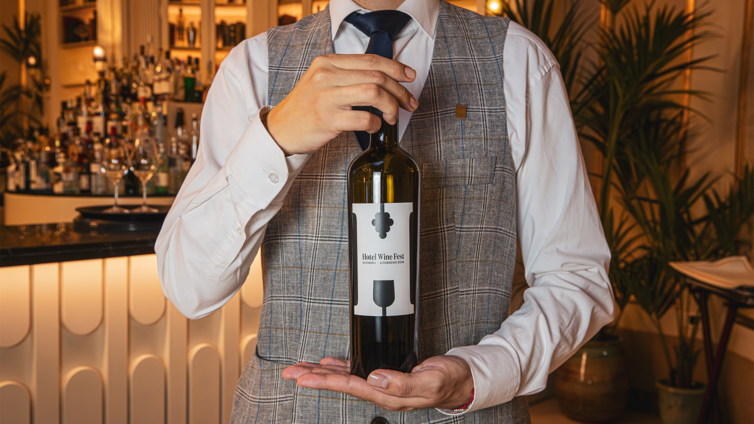 HOTEL WINE FEST / DISSENY GR&Agrave;FIC